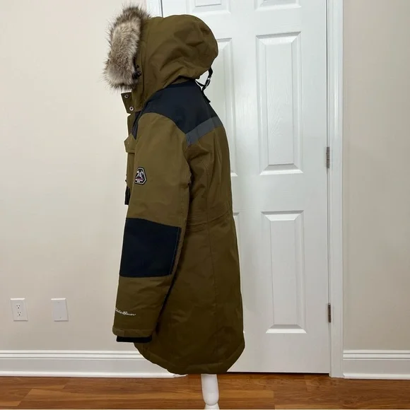 EDDIE BAUER WOMEN'S VINSONMOUNTAIN OPS DOWN PARKA FAUXFUR